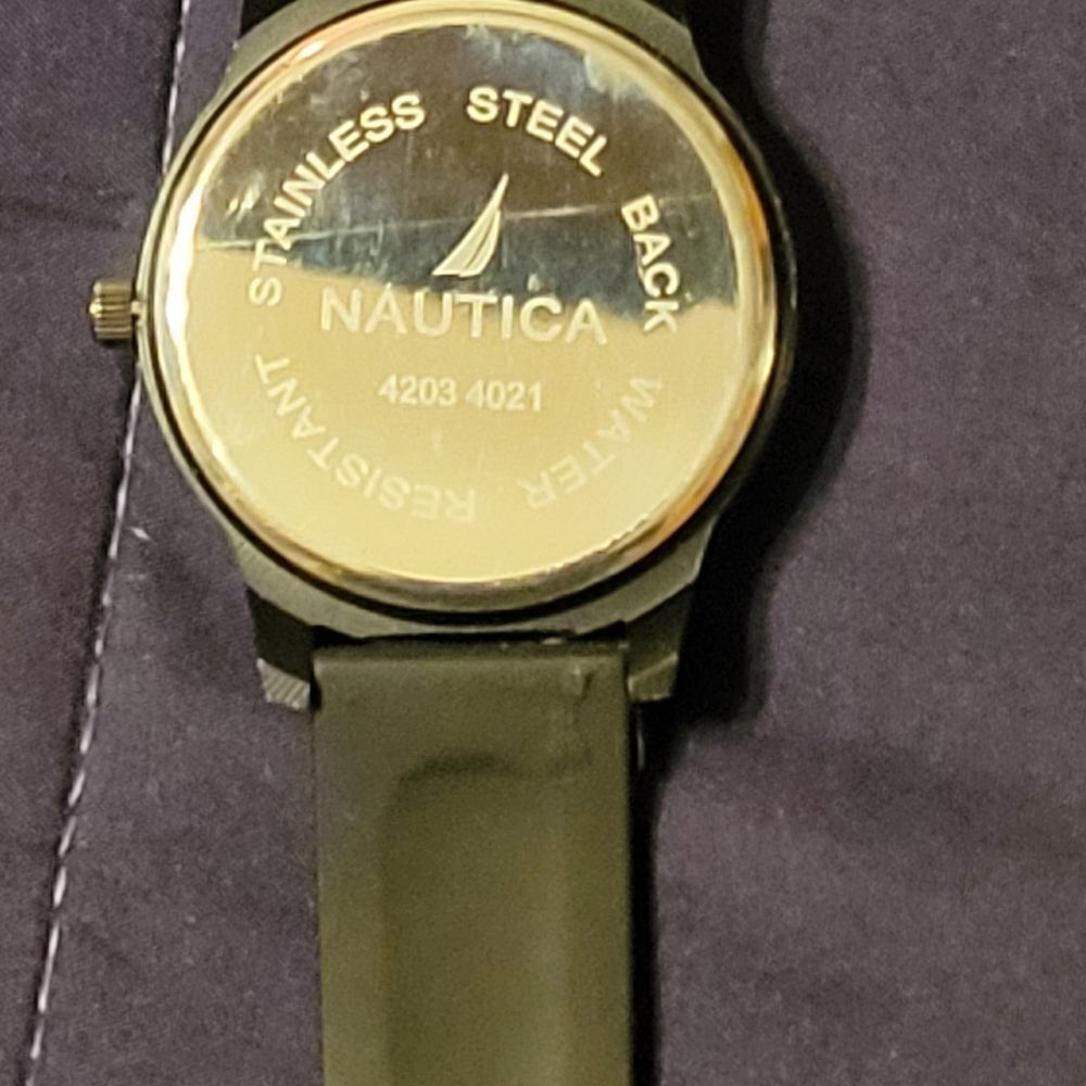 NAUTICA RUBBER BAND WATCH - Picture 6 of 7